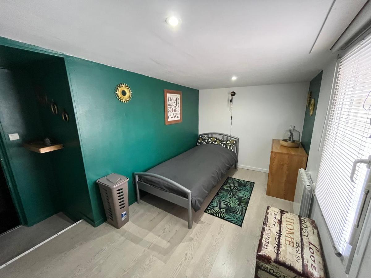 Chambres D'Hotes A La Forge Du Coglais La Selle-en-Cogles エクステリア 写真